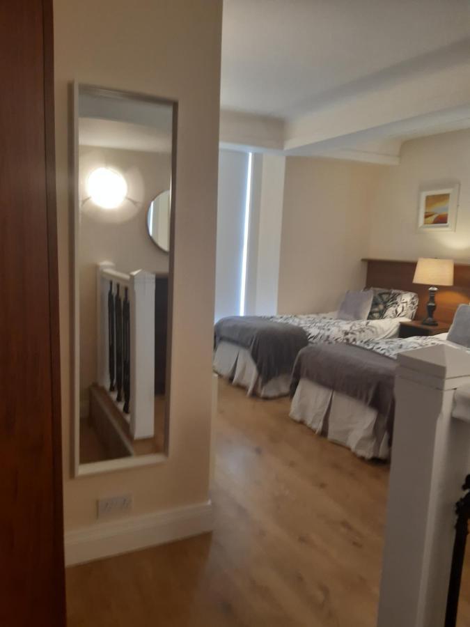 24 Beds In Carrick On Shannon Exteriér fotografie